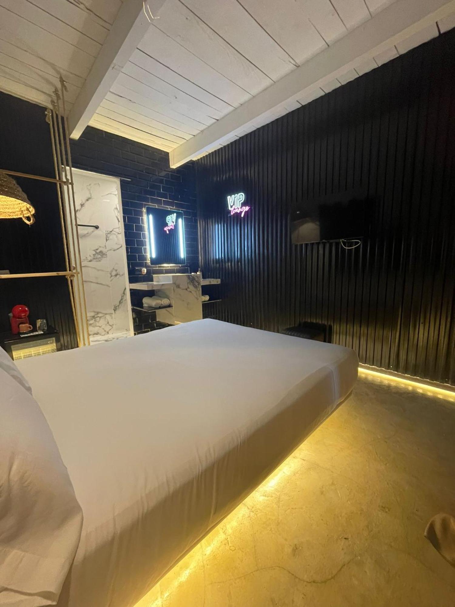 OM Hotels Sant Francesc de s'Estany Buitenkant foto