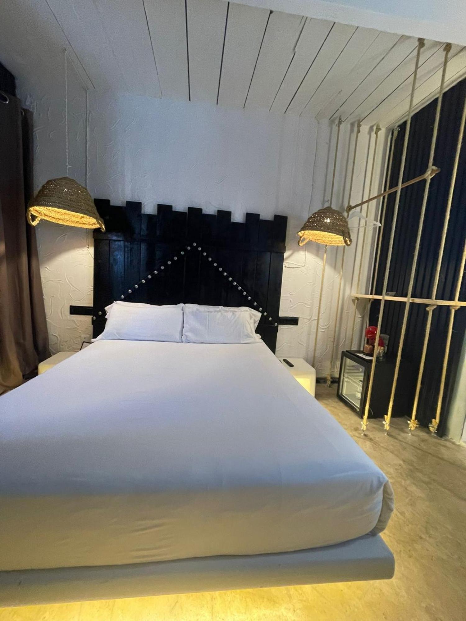 OM Hotels Sant Francesc de s'Estany Buitenkant foto