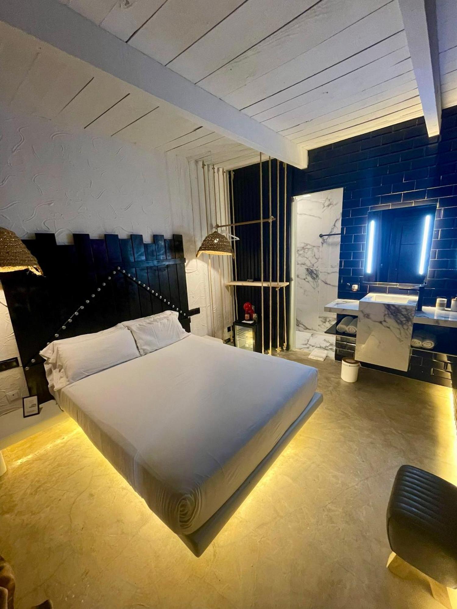 OM Hotels Sant Francesc de s'Estany Buitenkant foto