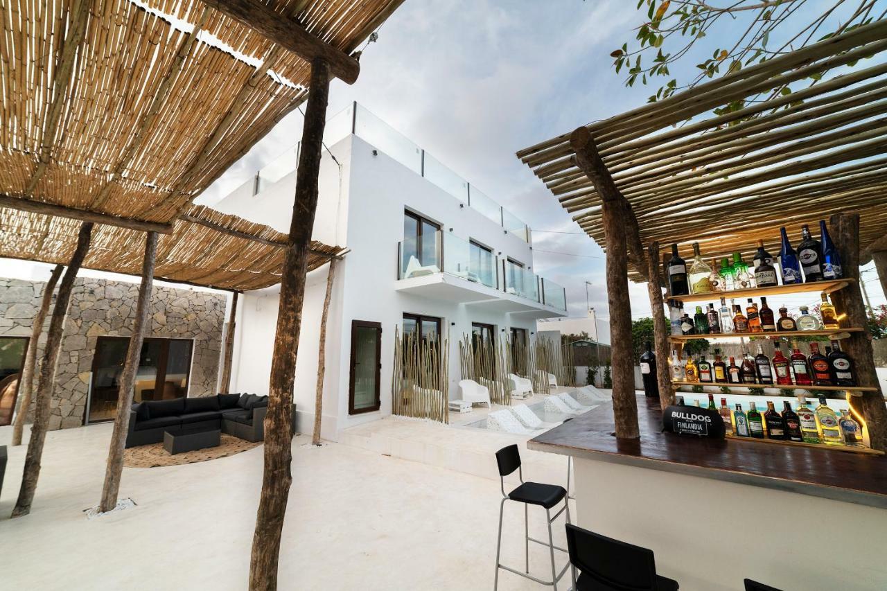 OM Hotels Sant Francesc de s'Estany Buitenkant foto