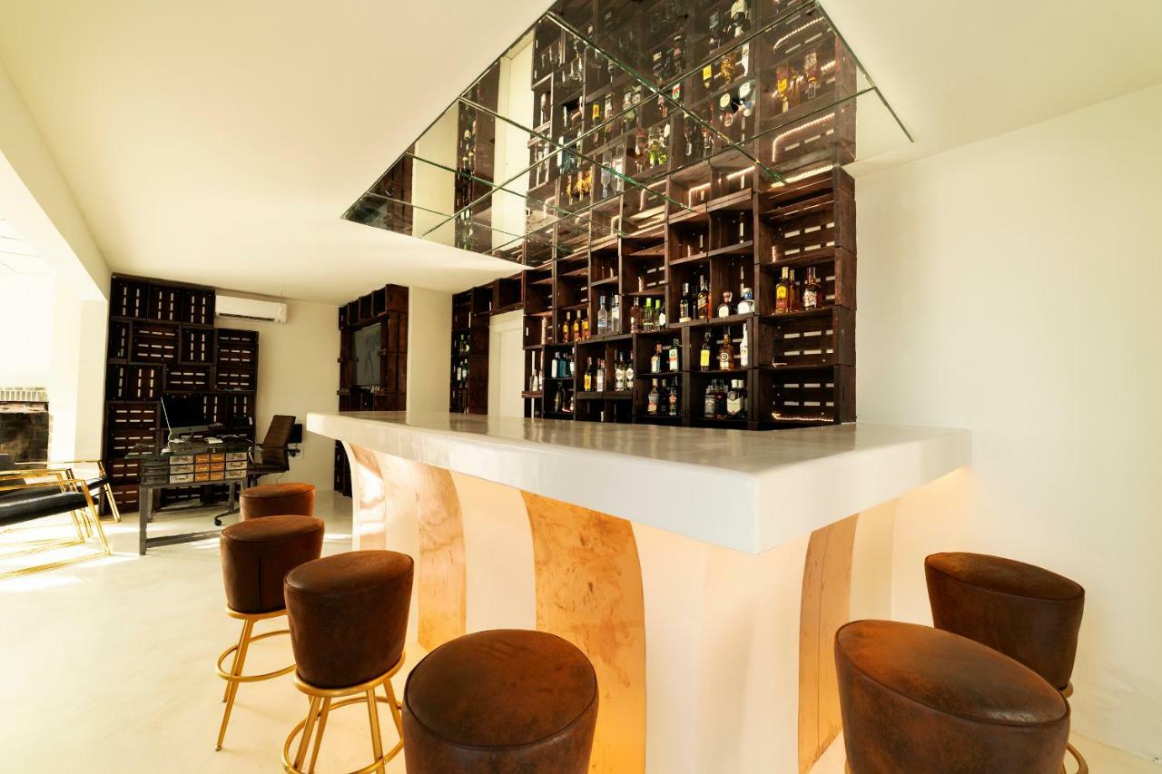OM Hotels Sant Francesc de s'Estany Buitenkant foto
