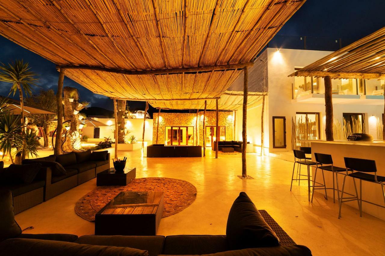 OM Hotels Sant Francesc de s'Estany Buitenkant foto