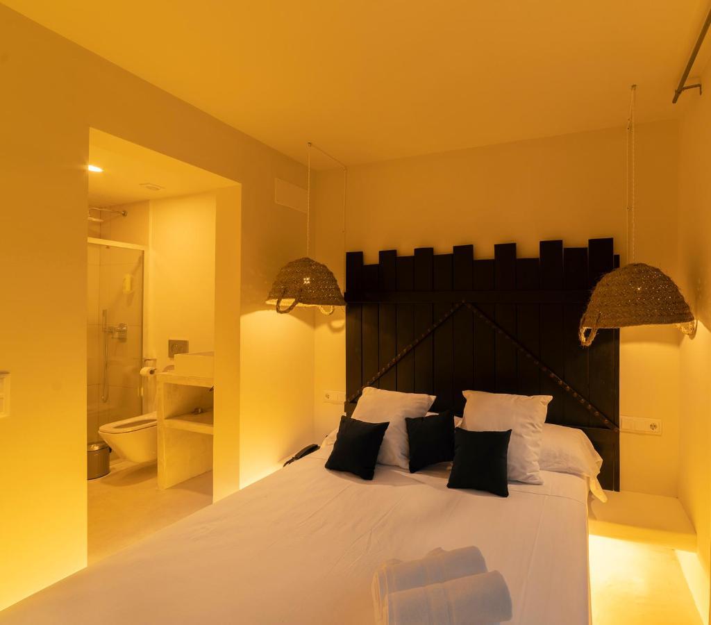 OM Hotels Sant Francesc de s'Estany Buitenkant foto